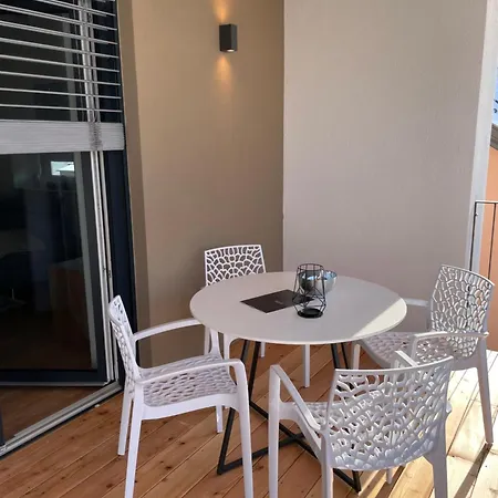 & Town Klagenfurt Apartamento *