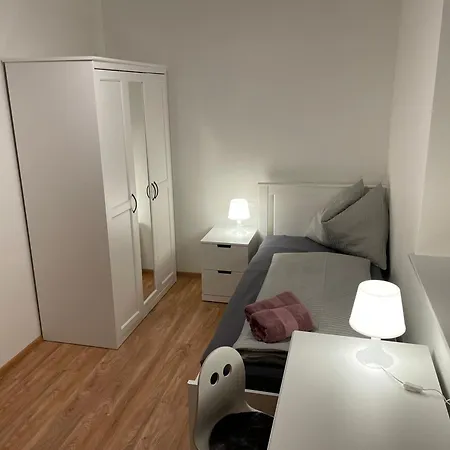 & Town Klagenfurt Apartment