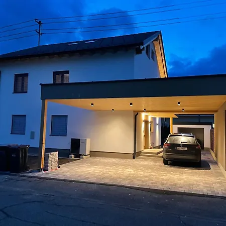 & Town Klagenfurt Apartment Klagenfurt am Woerthersee