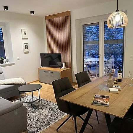 Apartment & Town Klagenfurt