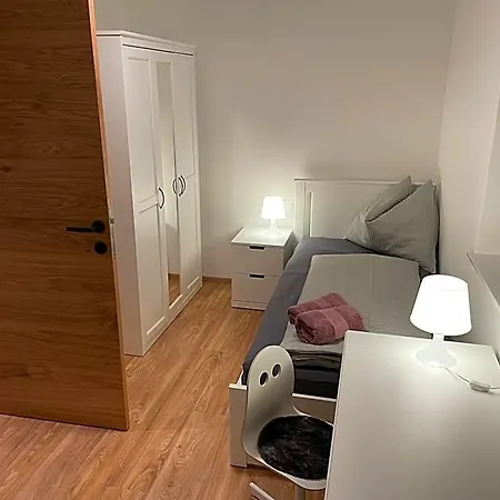 & Town Klagenfurt Apartment
