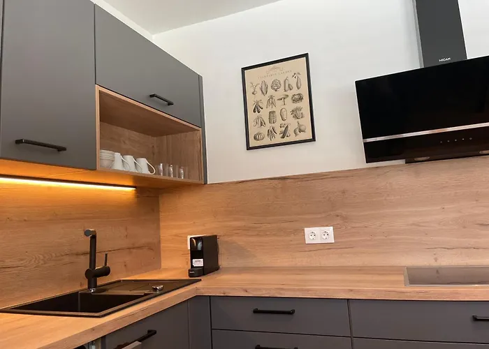 & Town Klagenfurt קלגנפורט